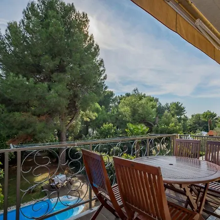 Apartment Rossella 3-2